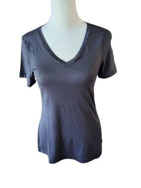 New Athletic Womens Black V-Neck Wrinkle Free Short Sleeve T-Shirt